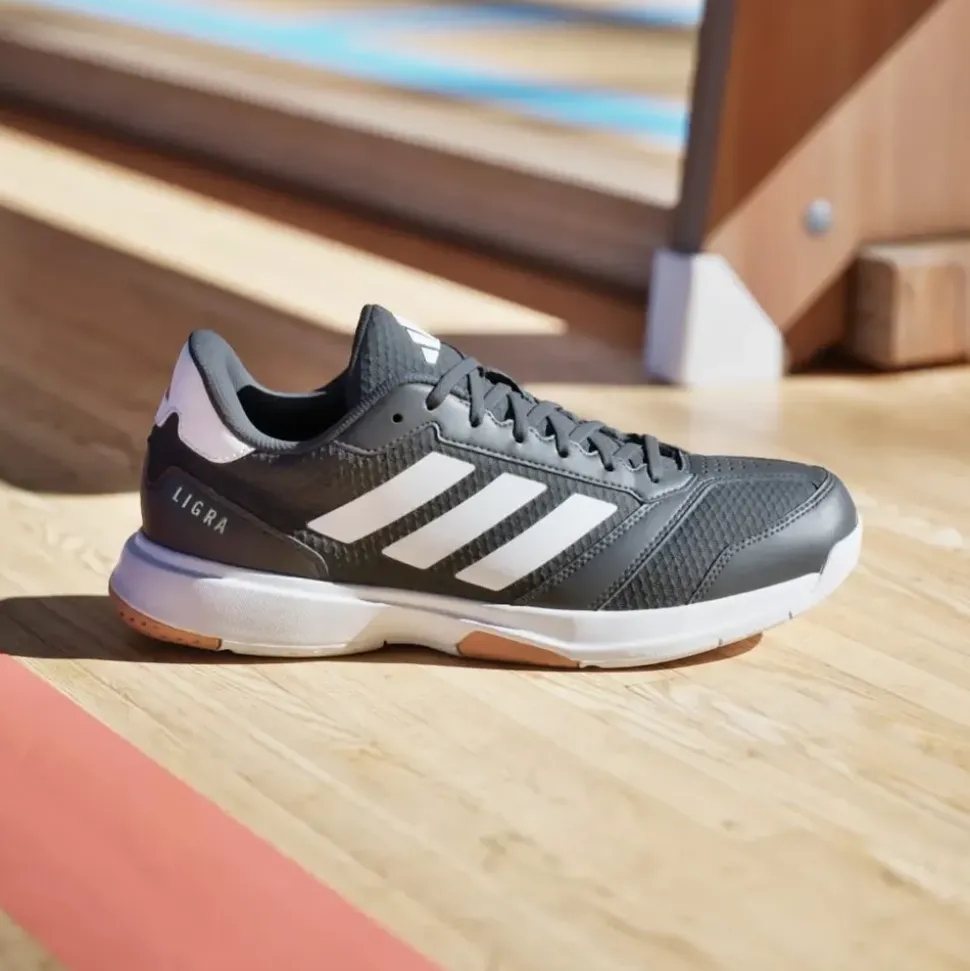 adidas Ligra 8 Indoor Core Black / Cloud White / Cloud White 44 2/3
