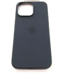 Apple iPhone 15 Pro Max Silikon Case mit MagSafe schwarz