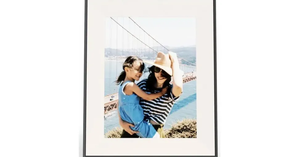 Aura Frames AF215 Photoframe Aspen by Aura - Ink with Paper Mat 30,5cm (12") Digitaler Bilderrahme