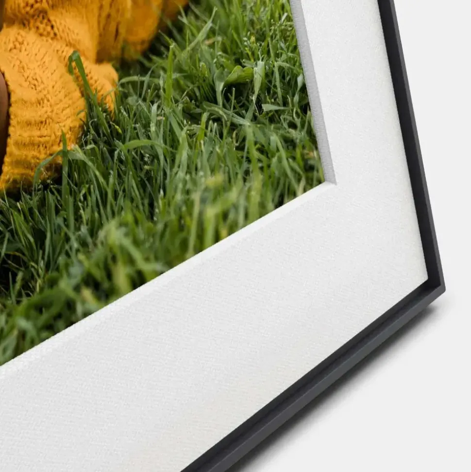 Aura Frames AF115 Photoframe Walden 38cm (15") Digitaler Bilderrahmen Matted Ink