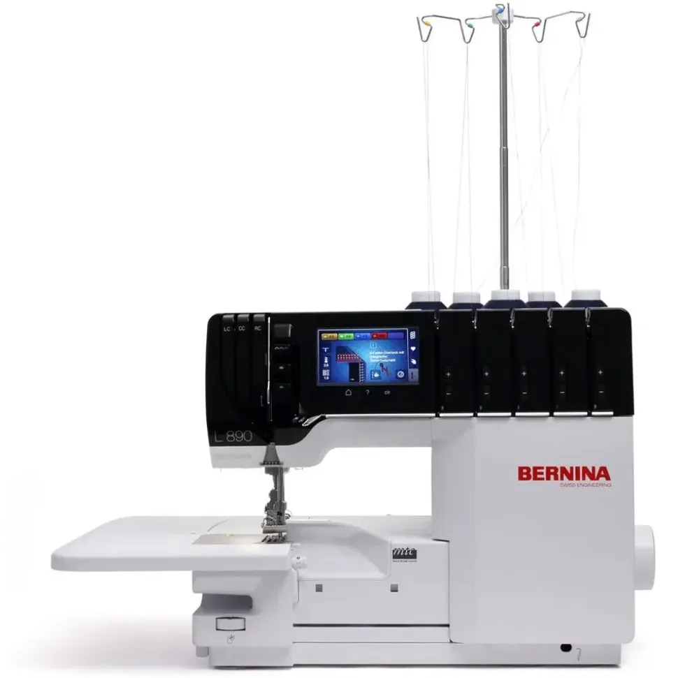 Bernina L 890