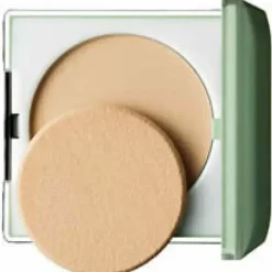 Clinique Stay Matte Sheer Pressed Powder