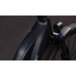 Cube Touring Hybrid ONE 600