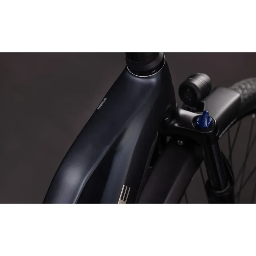 Cube Touring Hybrid ONE 600