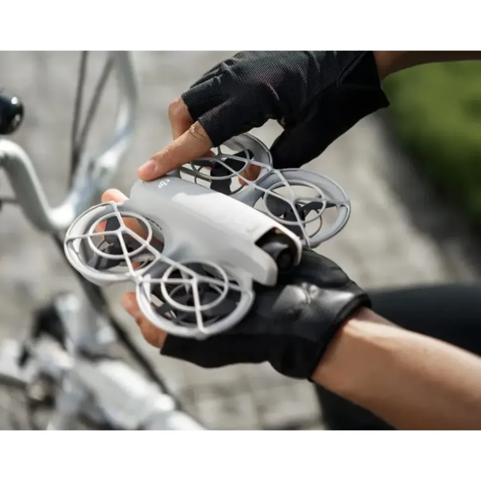 DJI Neo