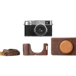 Fujifilm X100VI silber