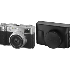 Fujifilm X100VI silber