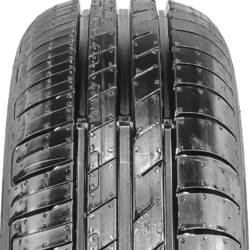 Goodyear EfficientGrip Performance