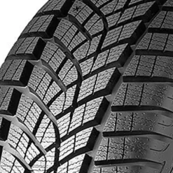 Goodyear UltraGrip Performance + XL