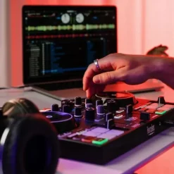 Hercules DJControl Inpulse 200 MK3