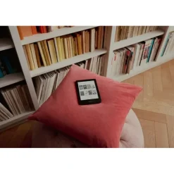 KOBO Clara Colour