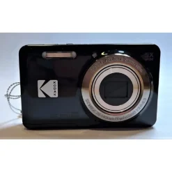 Kodak Pixpro FZ55 inkl. Kodak Gear schwarz