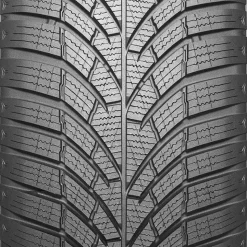 Kumho WinterCraft WP52+