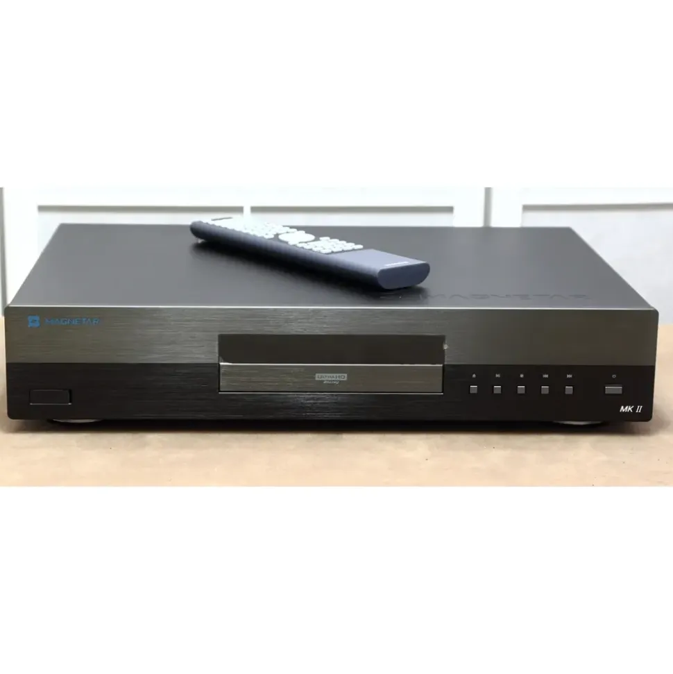 Magnetar UDP800 MK II High-End 4K UHD Blu-Ray-Player SACD audiophil CODEFREE+REGIONFREE