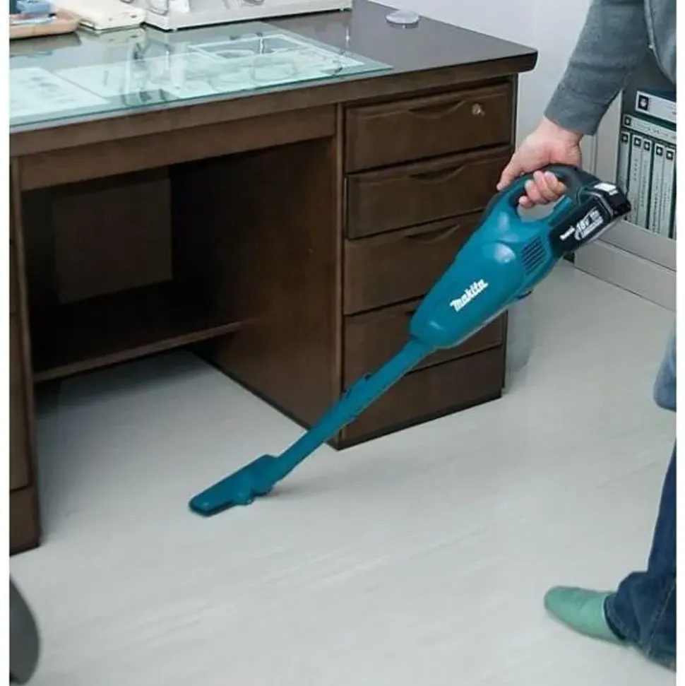Makita DCL182