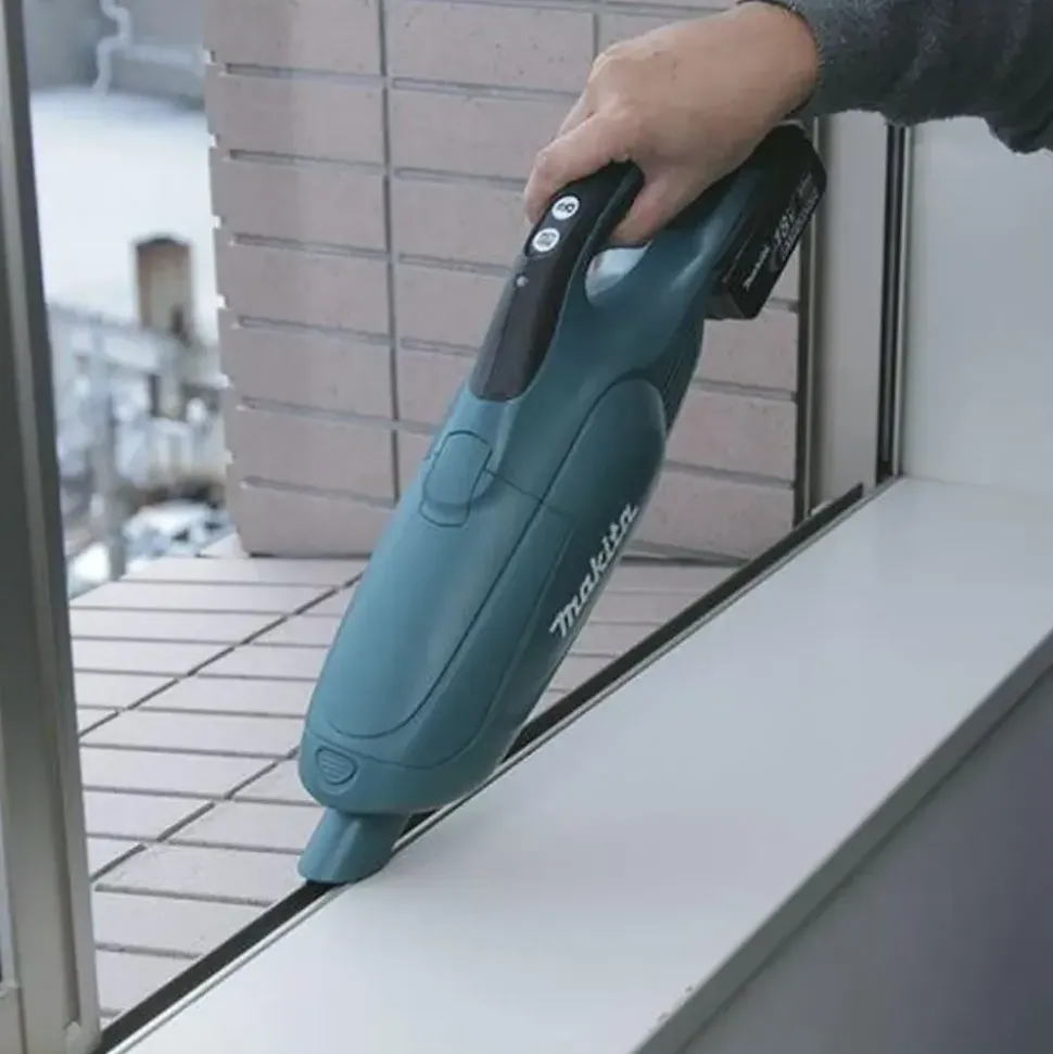 Makita DCL182