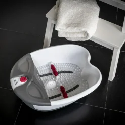 Medisana FS 300 Fußsprudelbad mit Fußreflexzonenmassage, elektrisches Fußbad, Warmhaltefunktion, Fußbad mit Massage und Heizung, für große Füße und eine angenehme Fußmassage