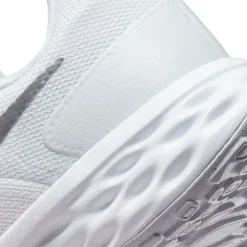 Nike Revolution 6 Next Nature