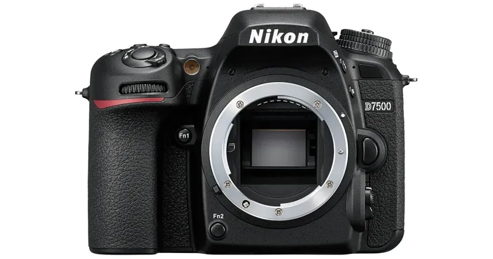 Nikon D7500
