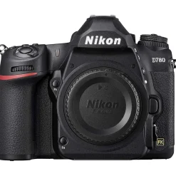 Nikon D780