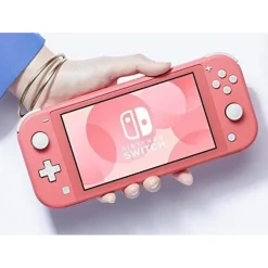 Nintendo Switch Lite koralle