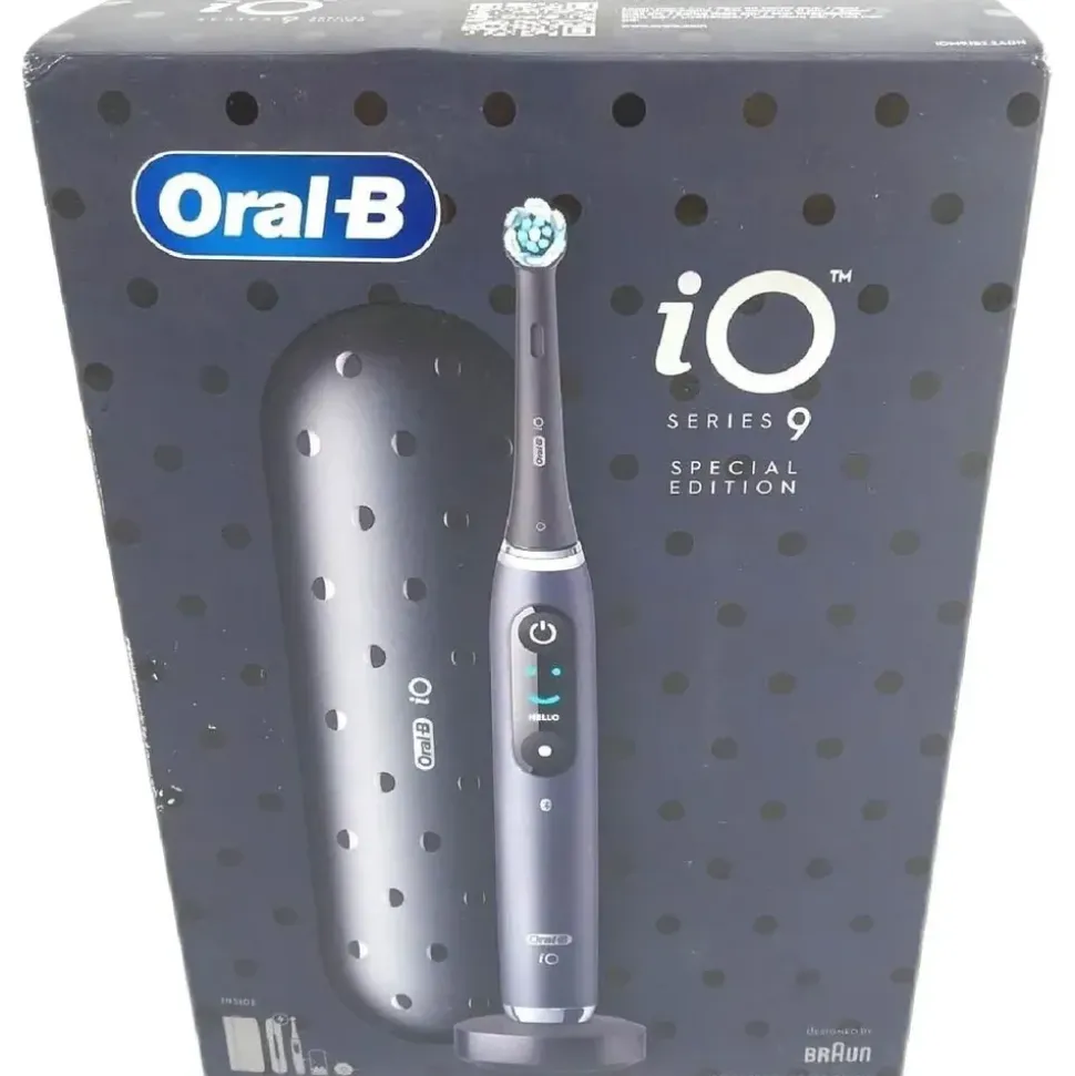 Oral-B iO Series 9 Black Onyx Special Edition 1