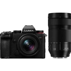 Panasonic Lumix DC-S5D + S 18-40mm f/4.5-6.3