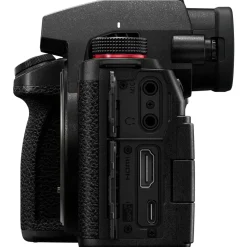 Panasonic Lumix DC-S5II