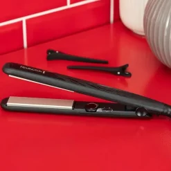 Remington Ceramic Straight S3500