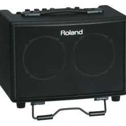 Roland AC-33