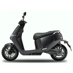 SAXXX Ecooter E2R 4,0 kW 75 km/h Schwarz