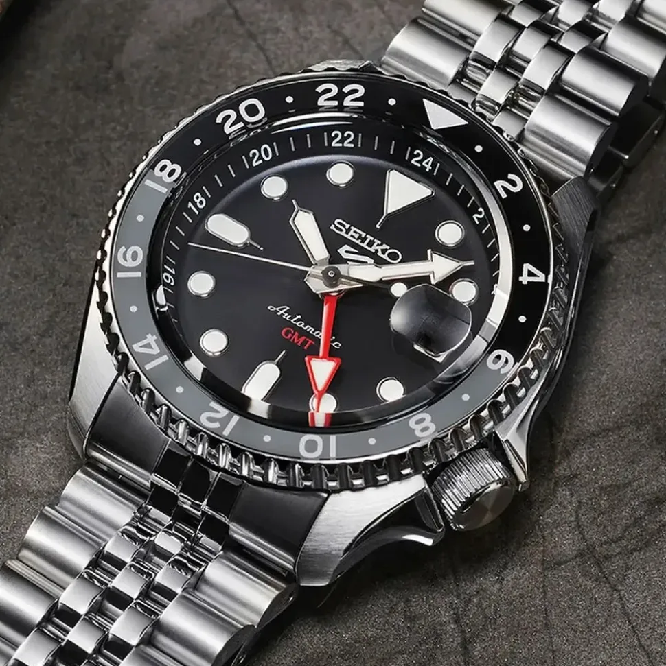 Seiko 5 Sports Edelstahl 42,5 mm SSK001K1