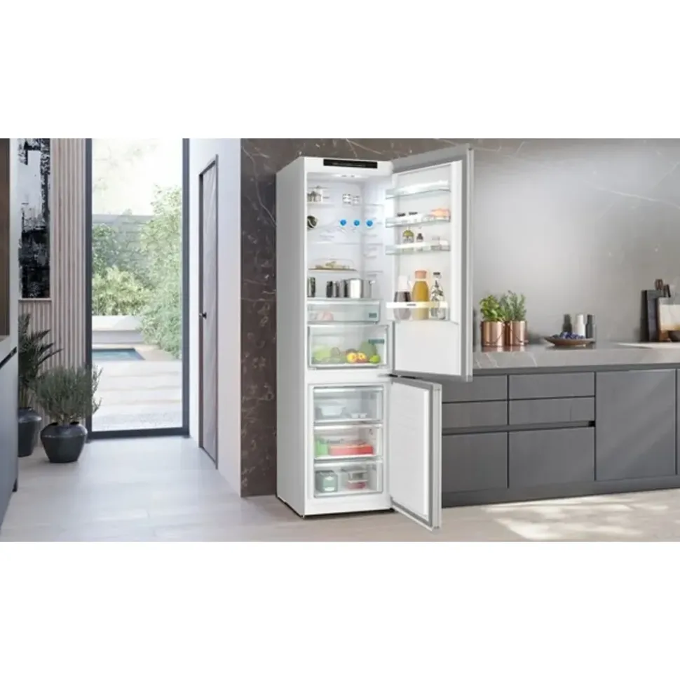 Siemens iQ300 KG39N2 Kühl-Gefrierkombination