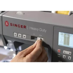 Singer Heavy Duty 6805C