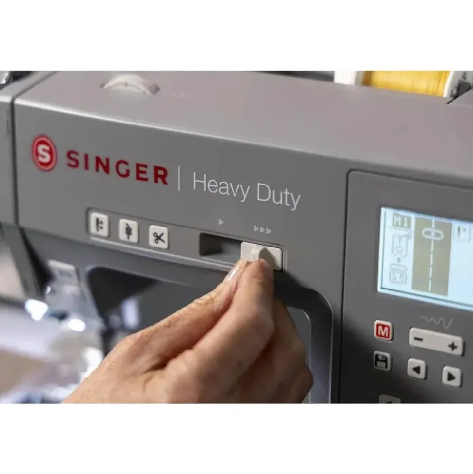 Singer Heavy Duty 6805C
