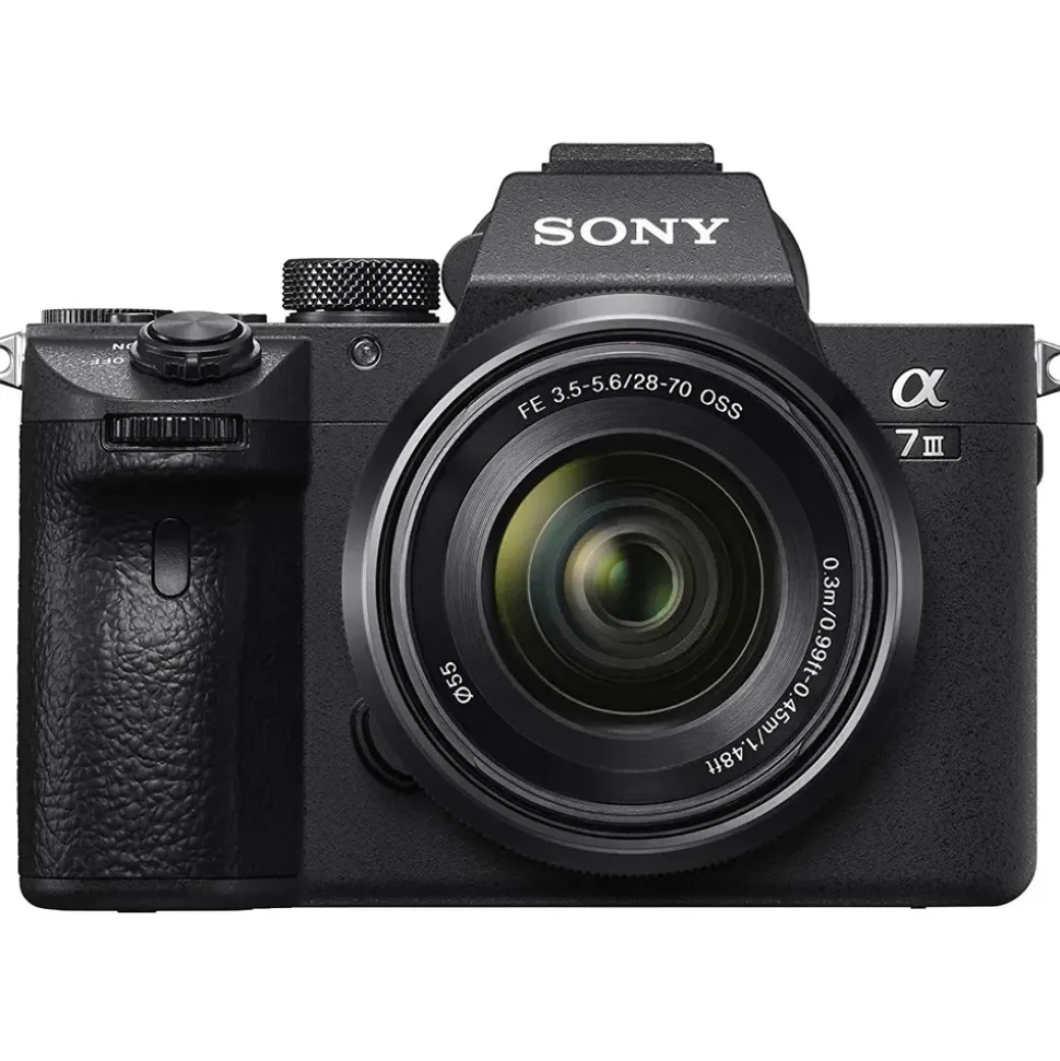 Sony Alpha 7 III + 28-70 mm OSS